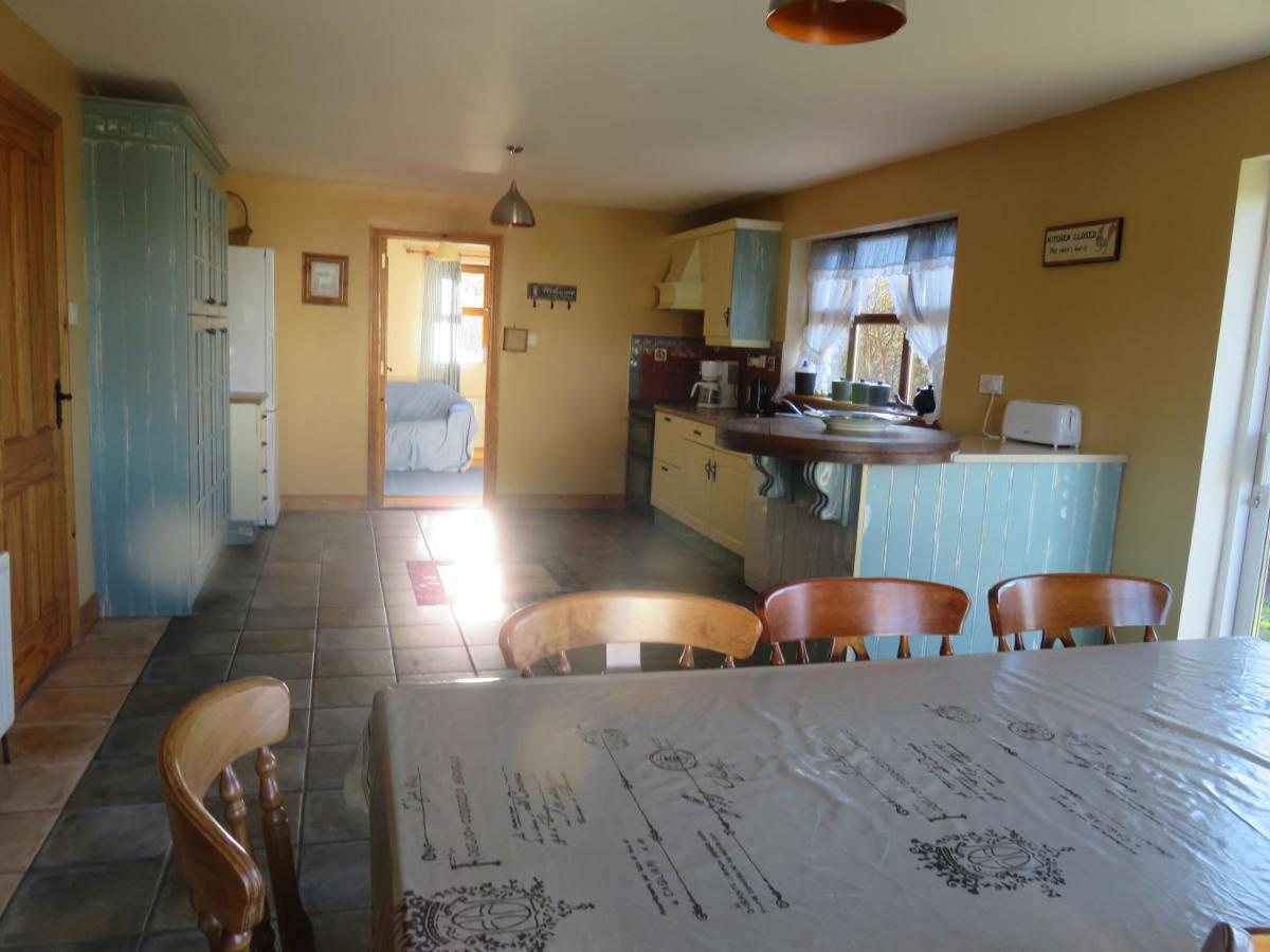 Bunkhouse - Letterfrack Farm Villa Buitenkant foto